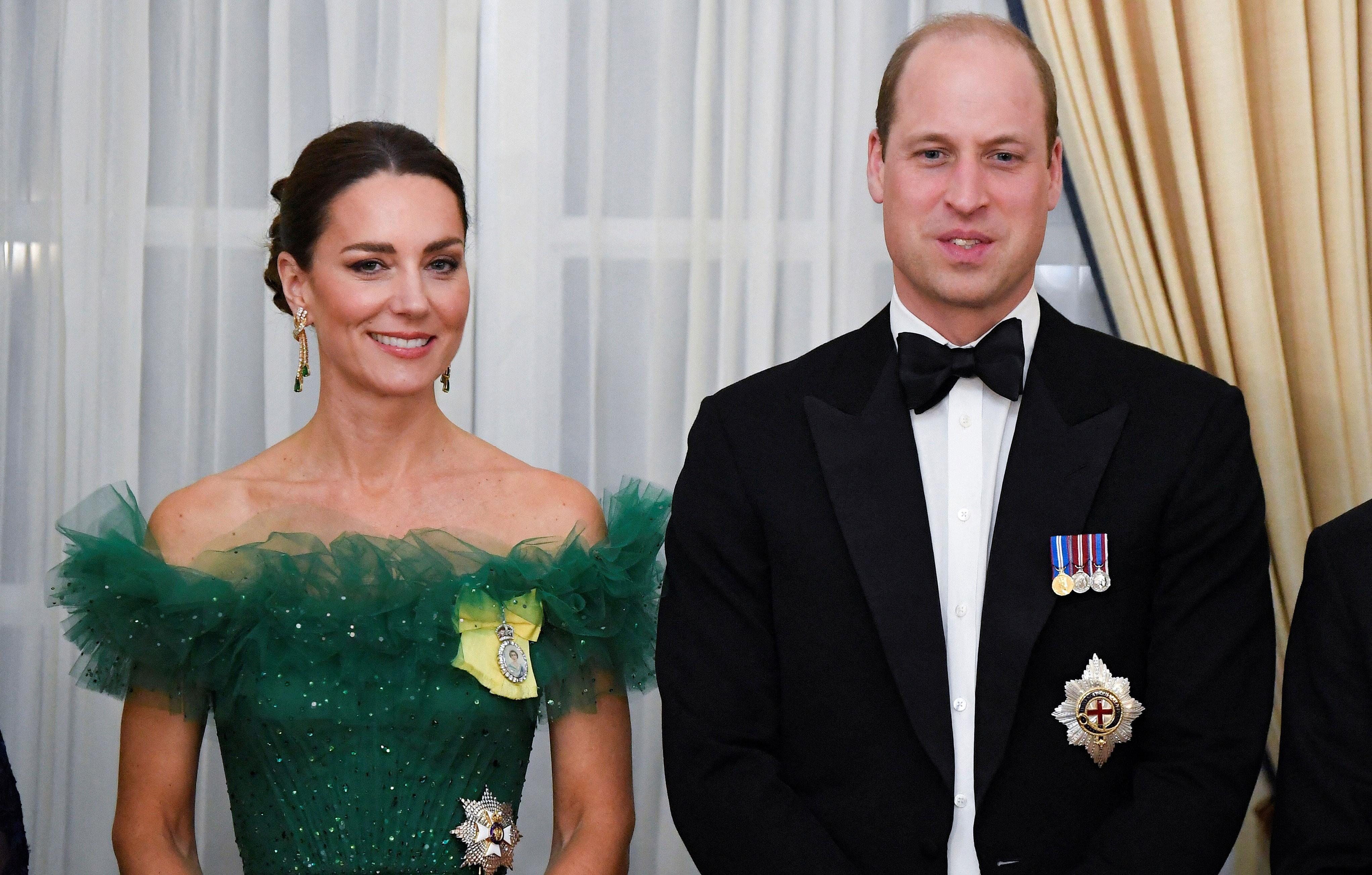 the duke and duchess of cambridge visit belize jamaica and the bahamas green dress