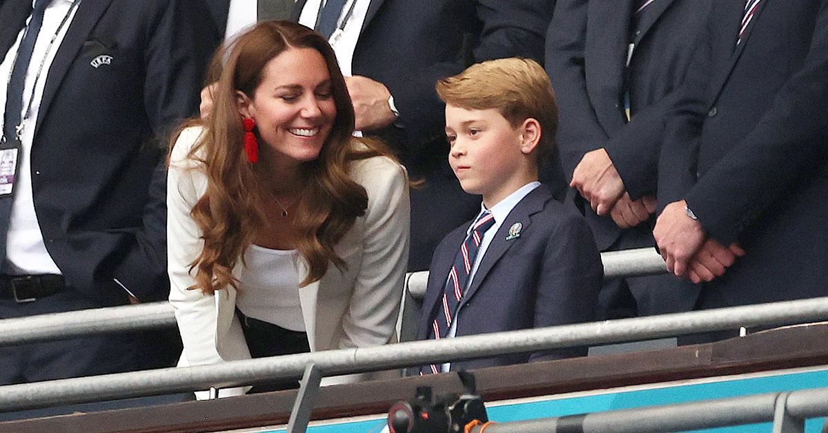 prince george parents fantastic judging what to wear and when tro