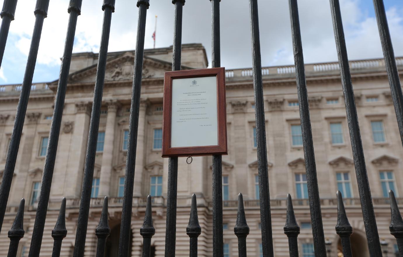 prince philip death honored at buckingham palace photos