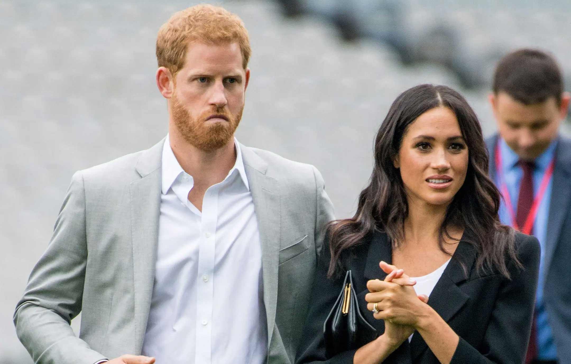 royal family feels prince harry meghan markle are digging themselves into a deeper hole