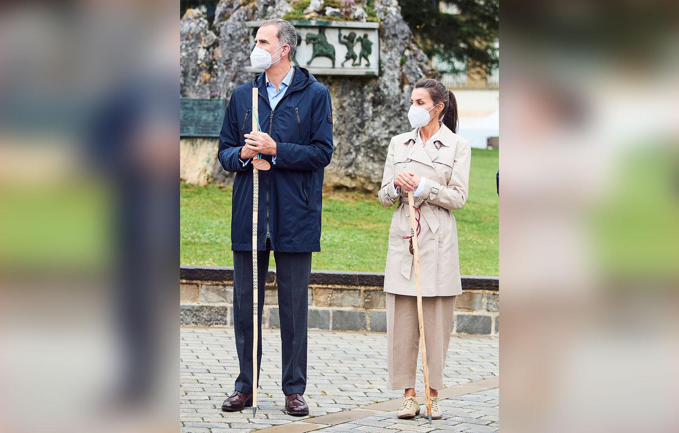 queen letizia king felipe spanish royals walk the way of st james in roncesvalles