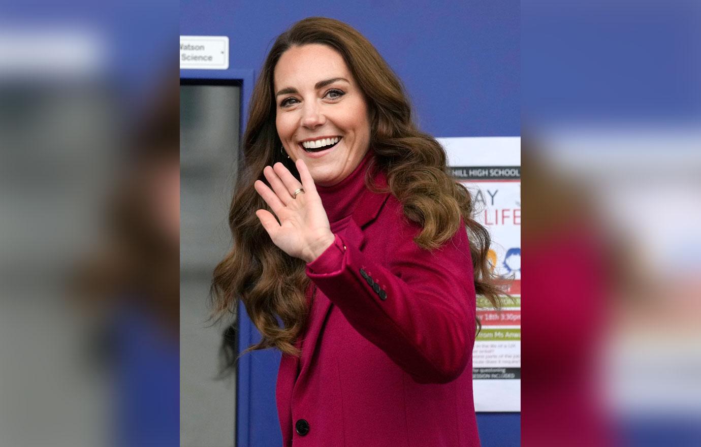 why meghan markle kate middleton bow beatrice eugenie