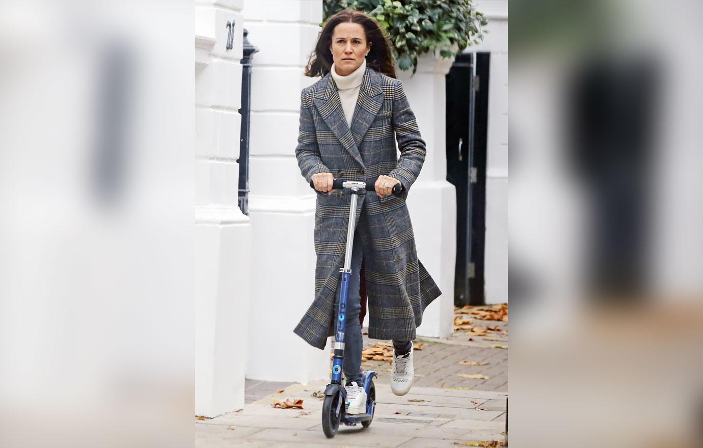 pippa middleton on a scooter