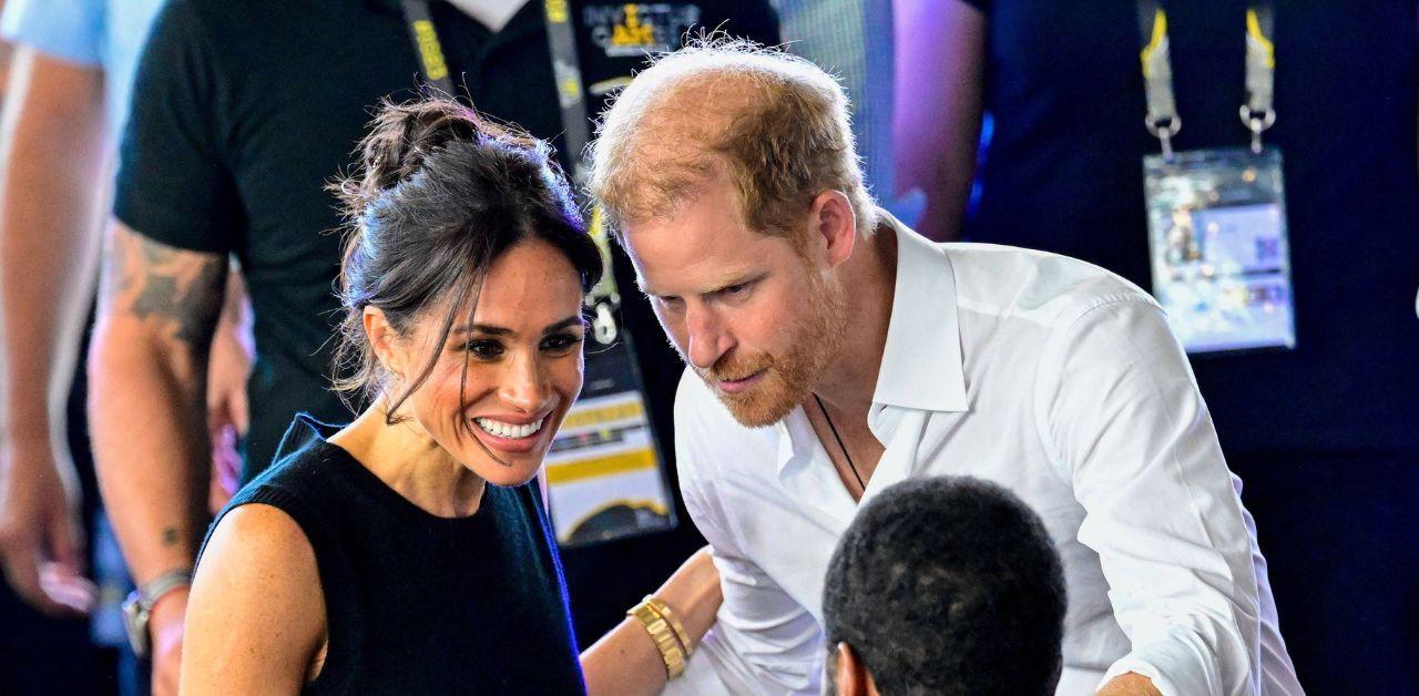 meghan markle prince harry laugh canadian hockey game