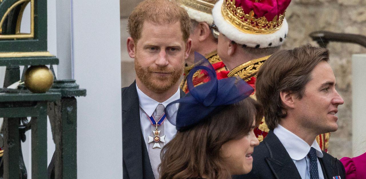 prince harry visits buckingham palace