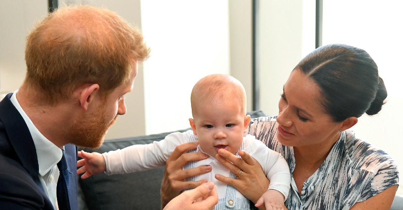 archie may have semi normal upbringing but doesnt have family support system states royal expert