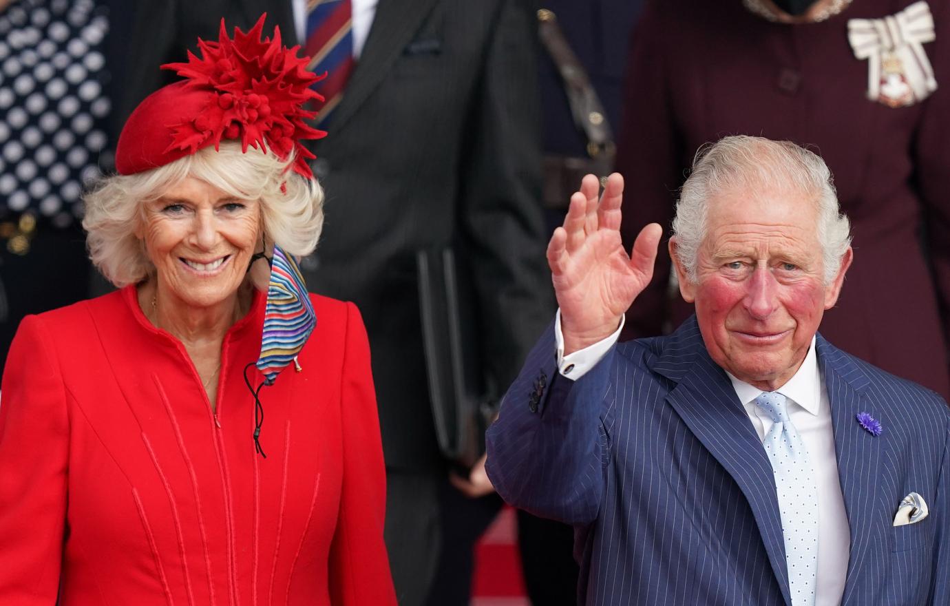 william harry dont want camilla receive queen title