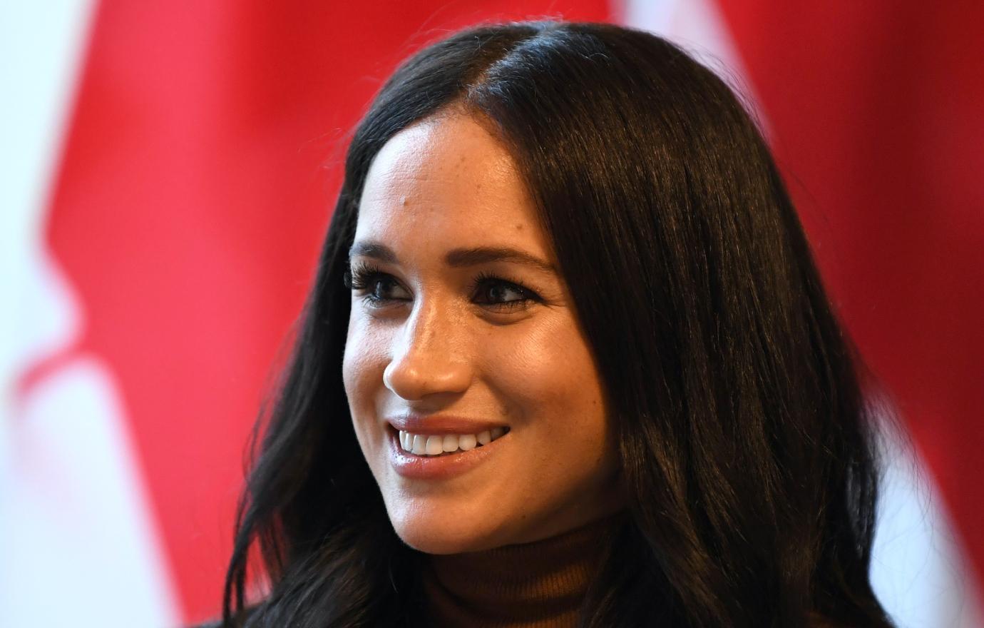 meghan markle urges people to stop reading tabloids