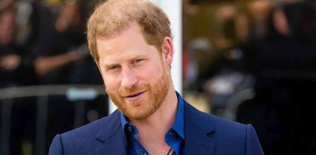 prince harry wanted leave royal family before megxit scandal