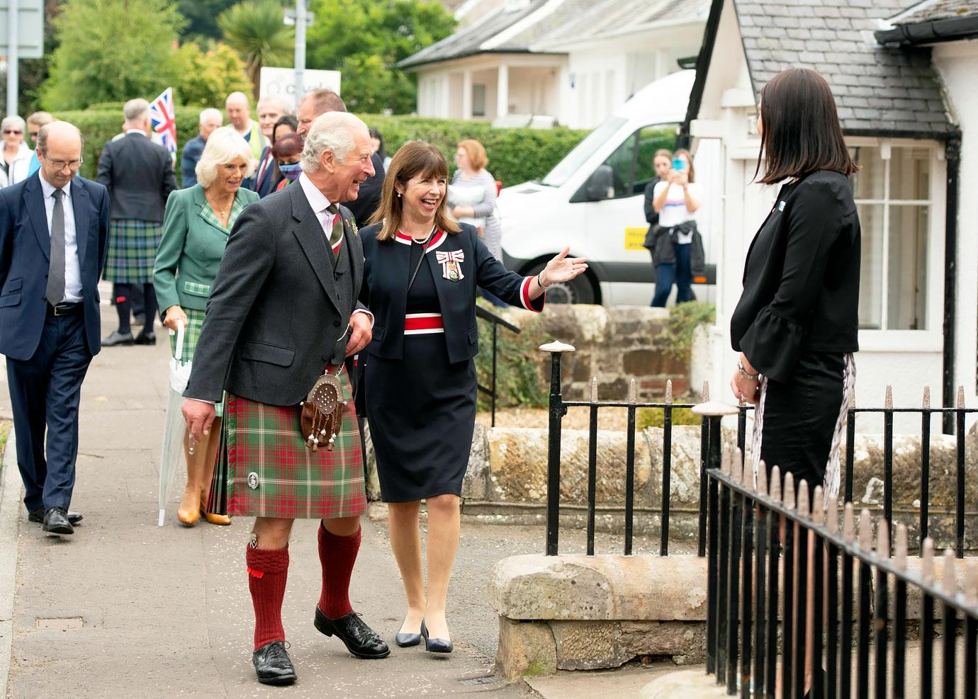 prince charles duchess camilla scotland alloway main street robert burns cottage south ayrshire womens aid