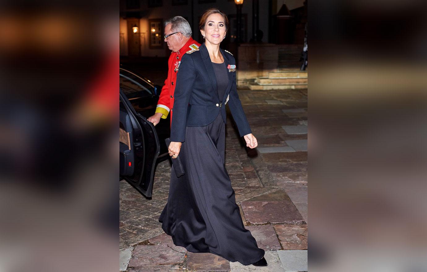 crown princess mary attends army medal of honour dinner at fredensborg palace