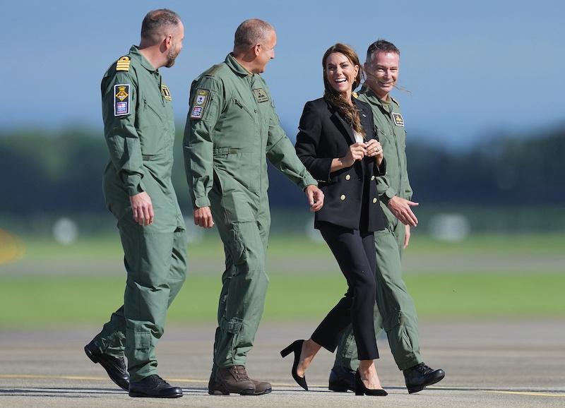 kate middleton admits editing photo