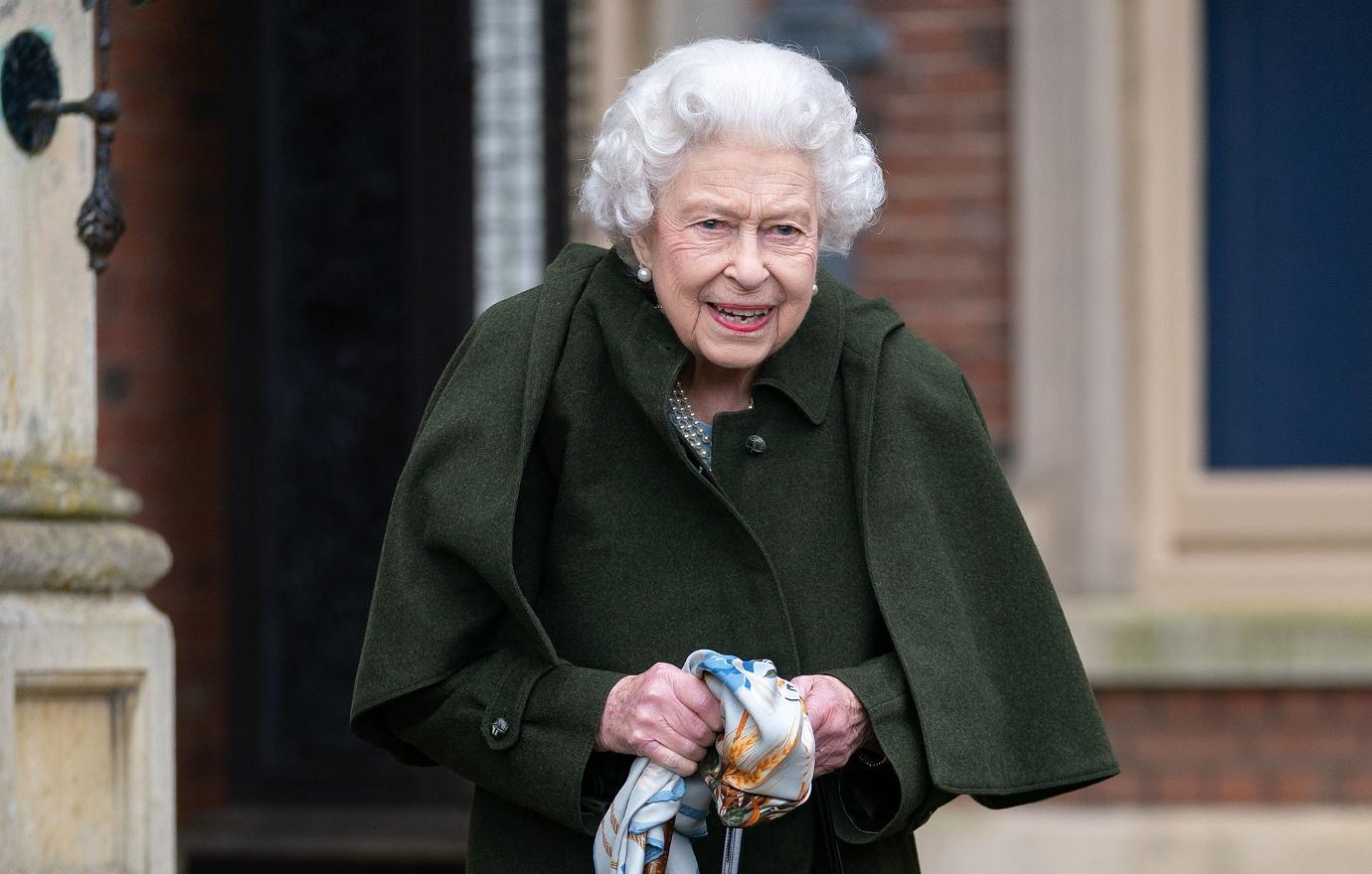 queen elizabeth cancels virtual engagements covid