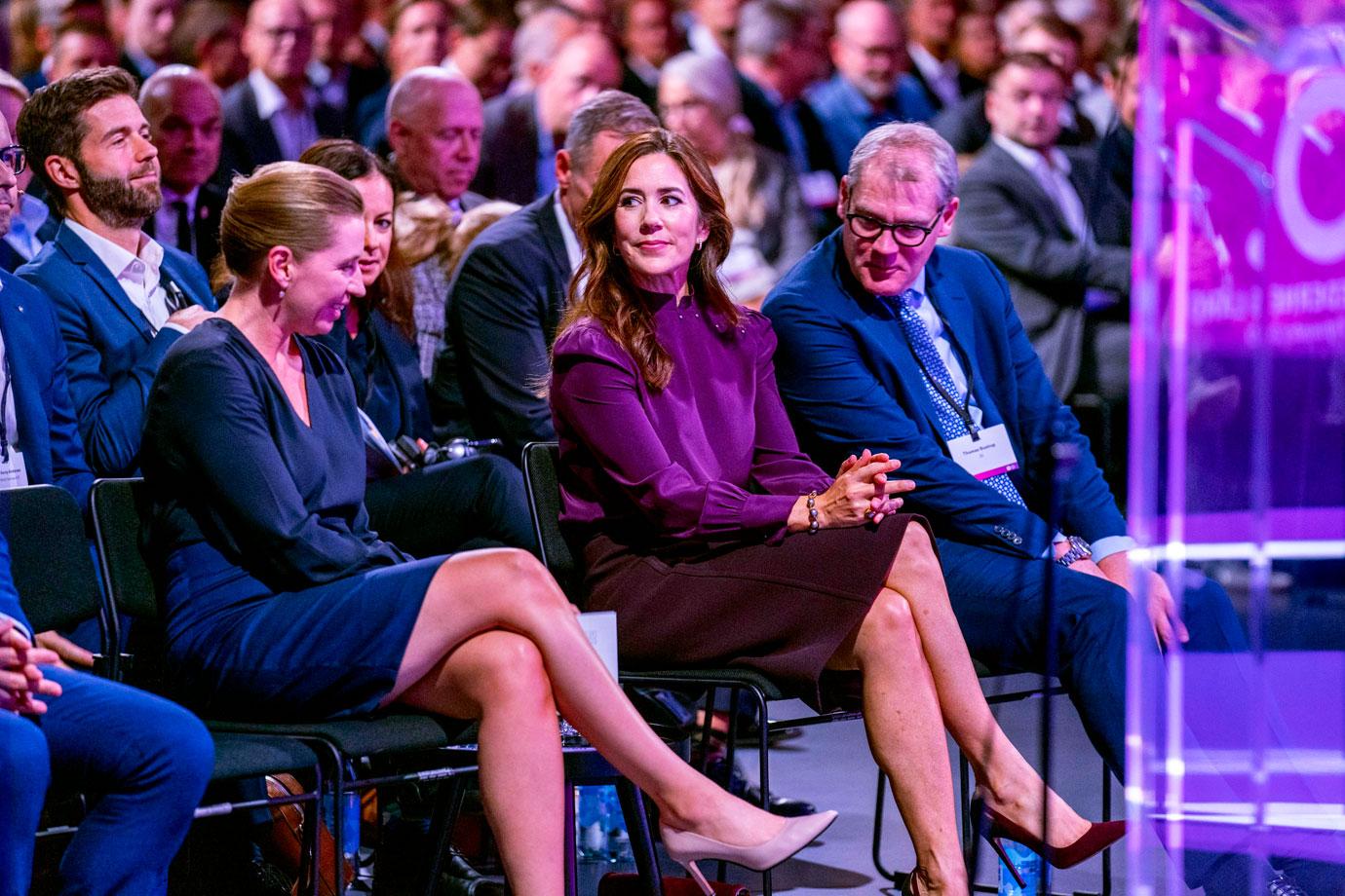 crown princess mary presents the di prize