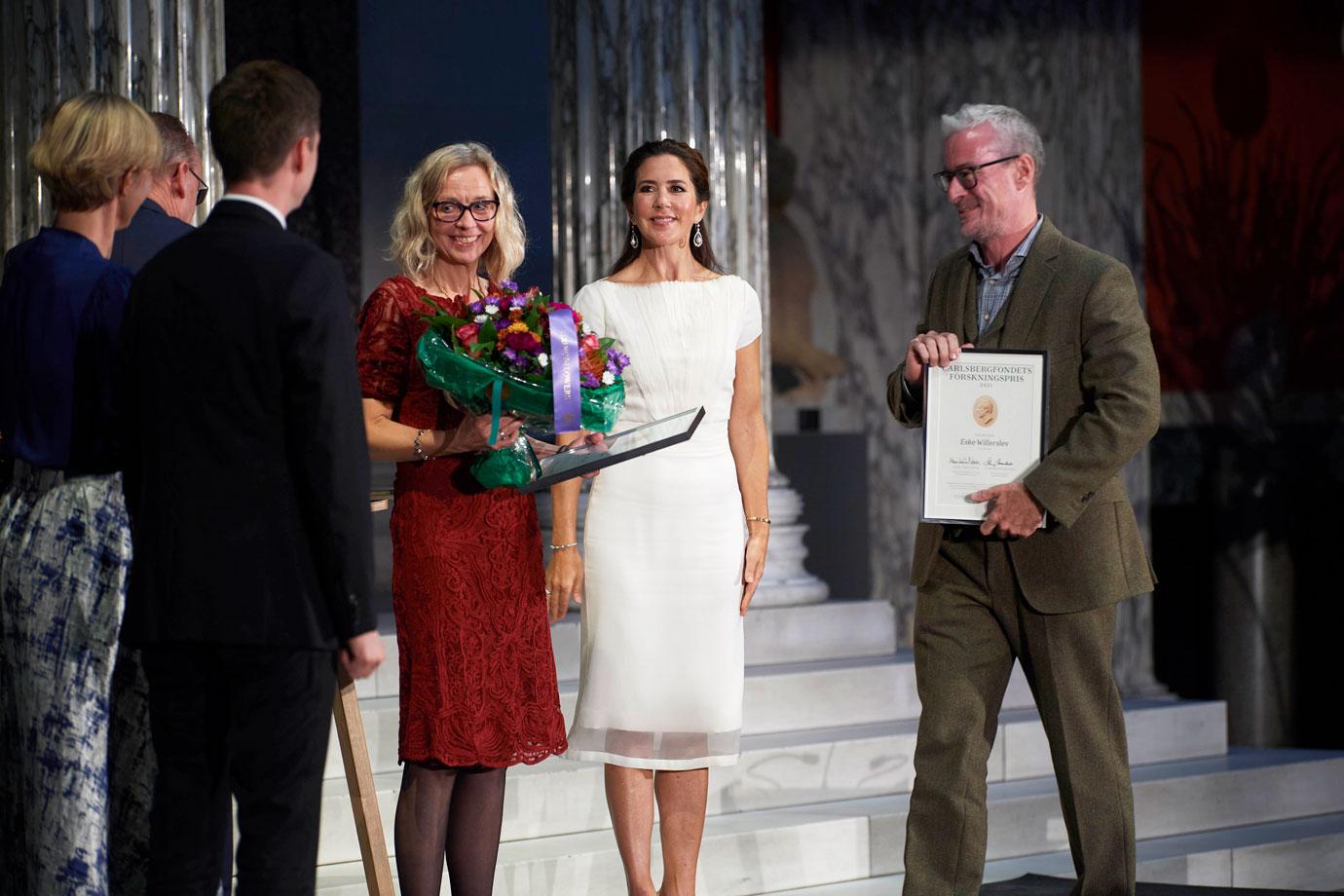 crown princess mary of denmark attends the carlsberg foundations research awards