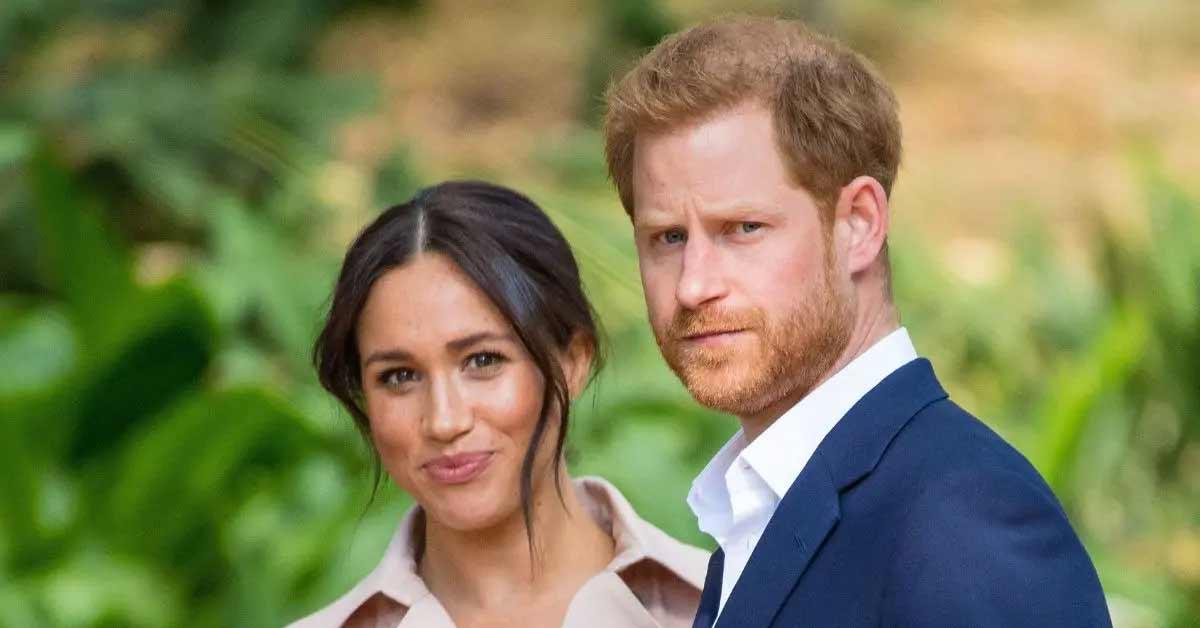 prince william friends slam prince harry meghan markle turning backs royal family jpg