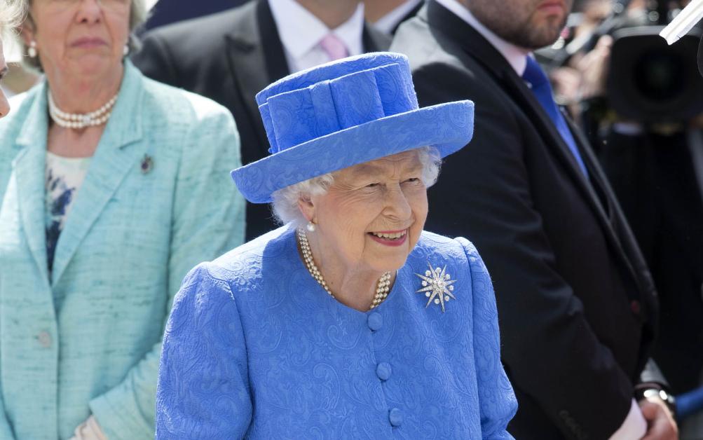 Queen Elizabeth Still Enjoys A Glass Of Wine With Her Meal