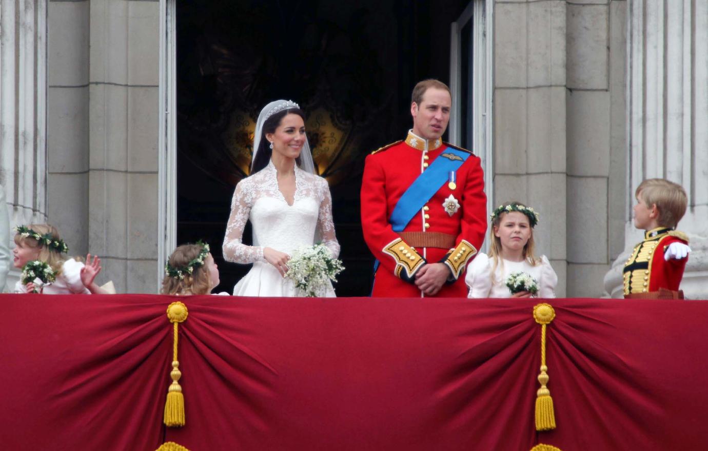 kate middleton prince williams wedding guests recall details of special day