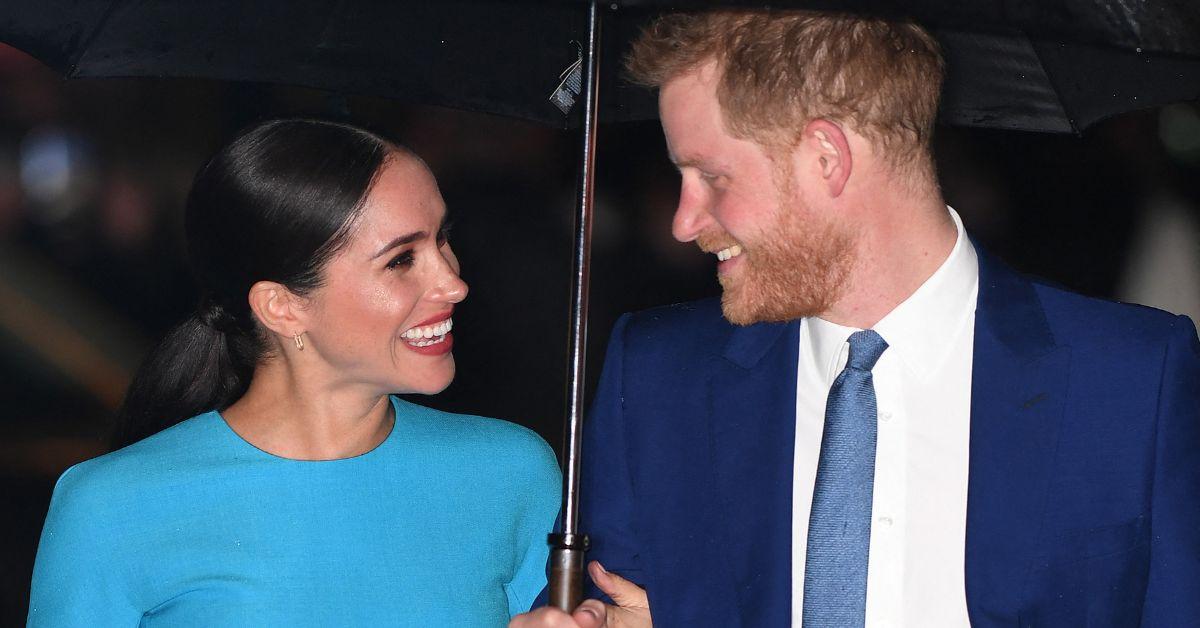 meghan markle and prince harry smiling