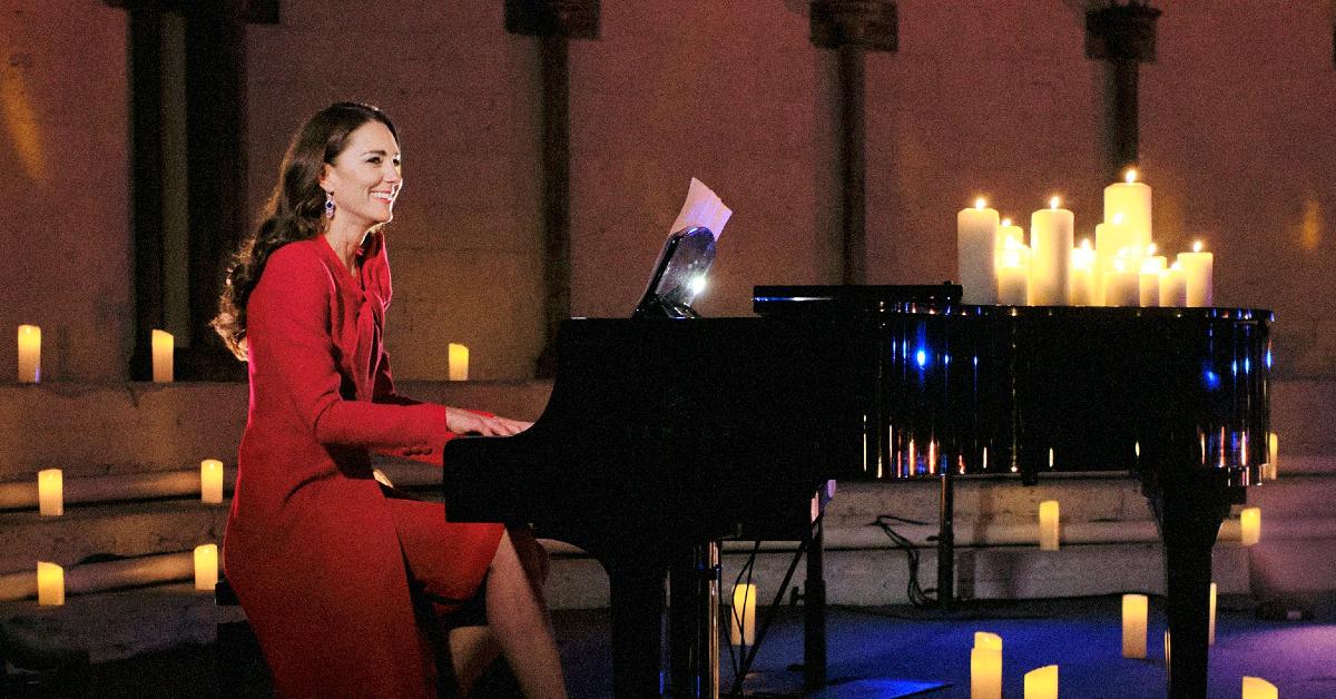 kate middleton piano