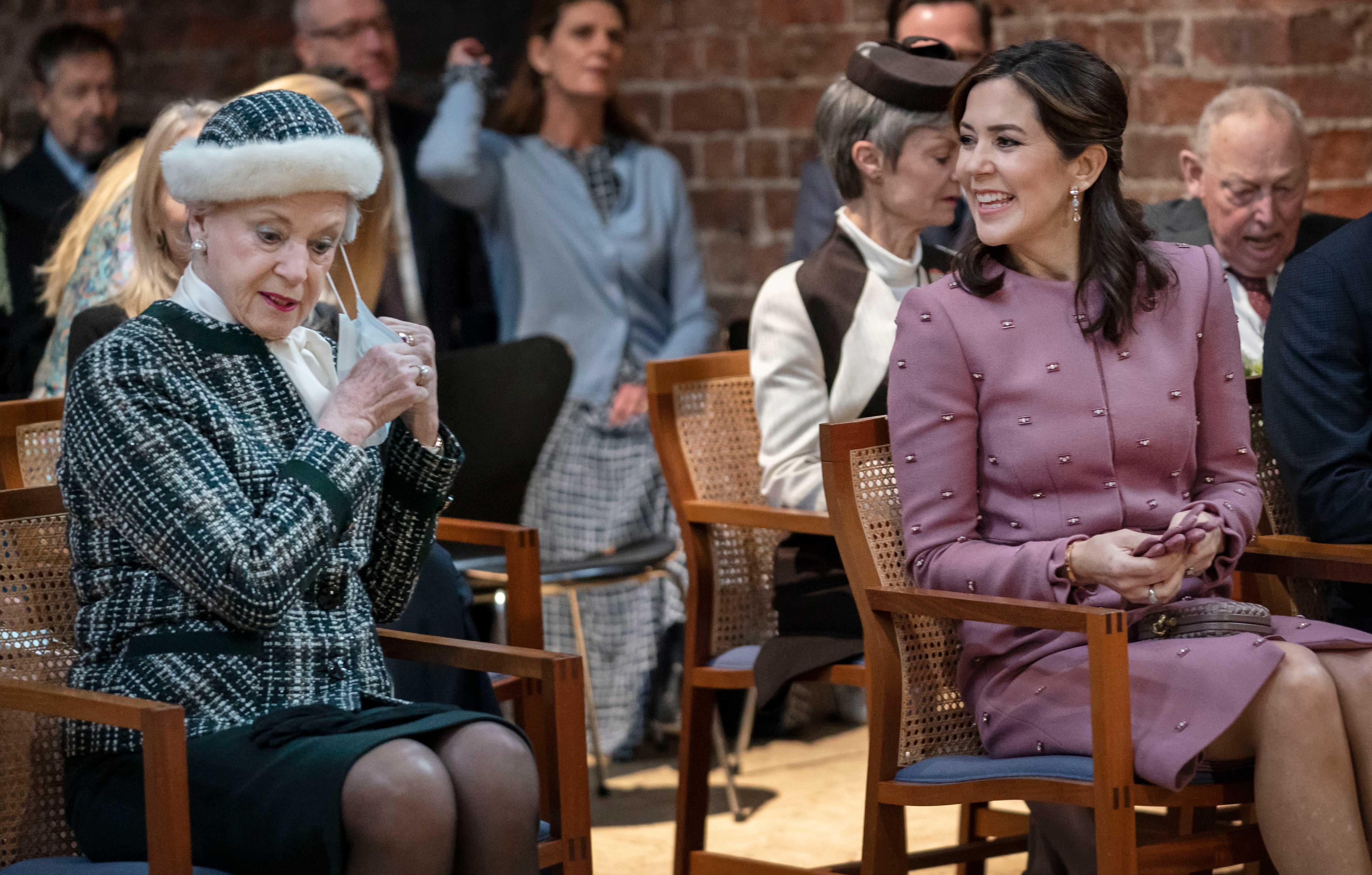 crown princess mary opens the exhibition