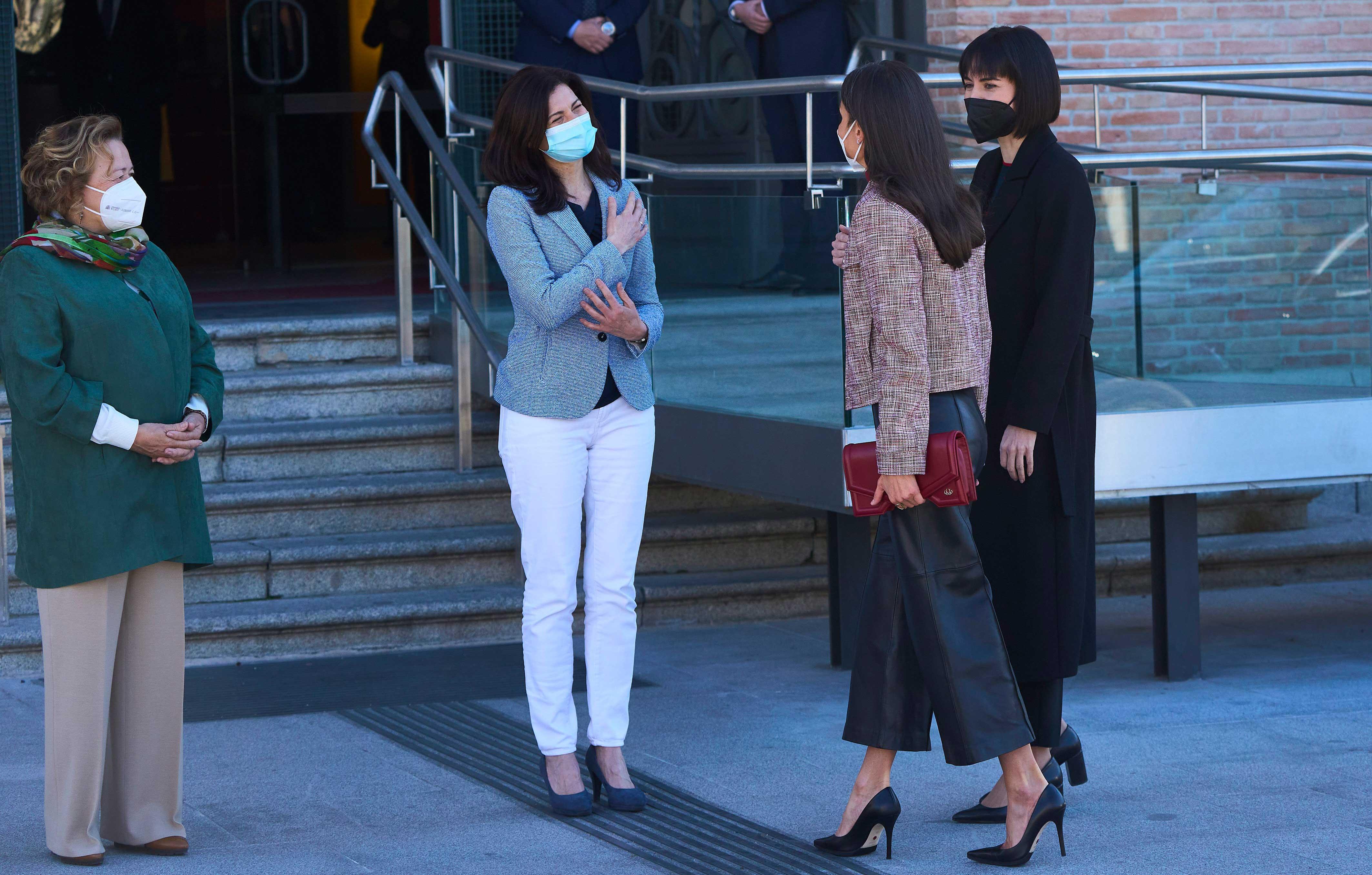 queen letizia attends meeting with women scientists and entrepreneurs