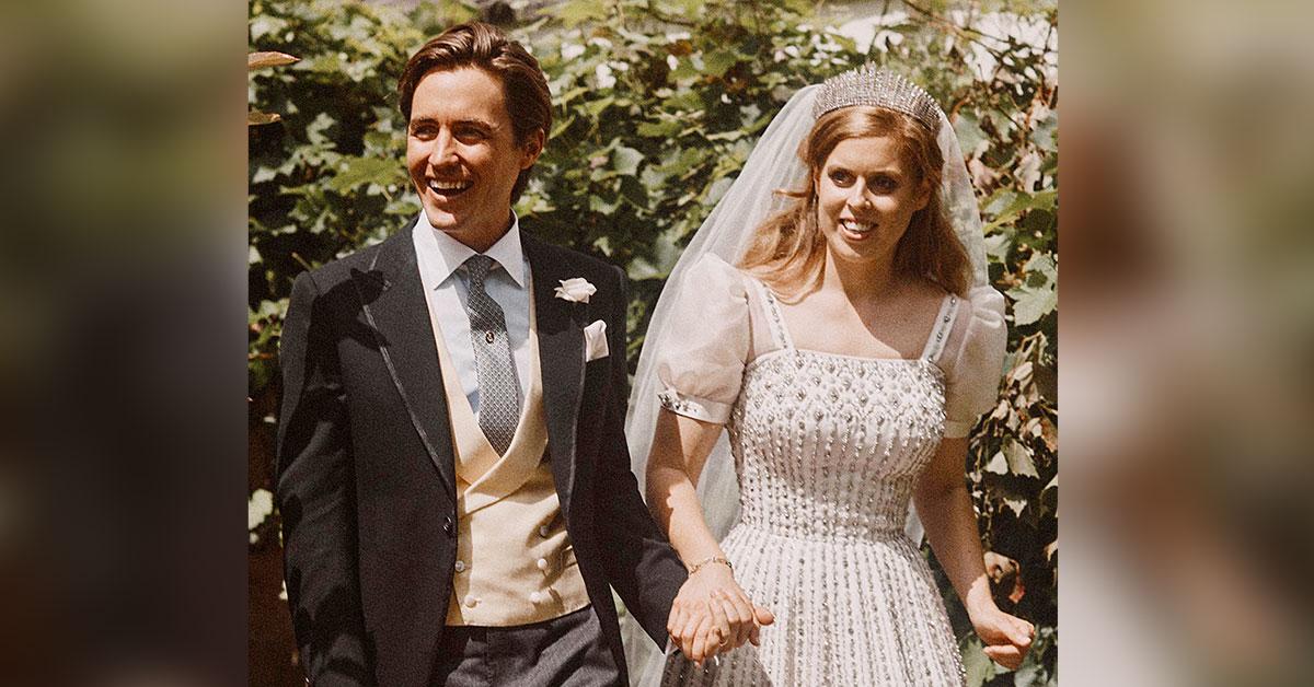 princess beatrice pregnant expecting baby no  husband edoardo mapelli mozzi tro