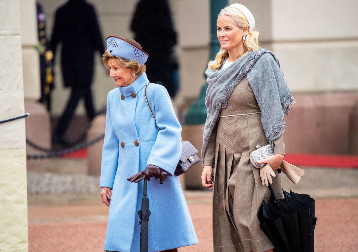 king willem alexander and queen maxima of the netherlands with norway royals during a meeting