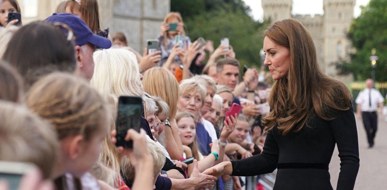 kate middleton parents are anchors cancer treatment