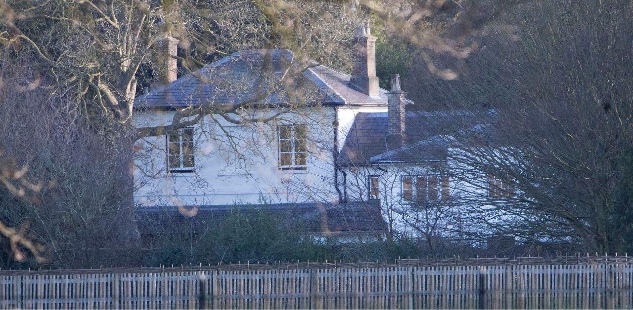 meghan markle prince harry move out frogmore cottage