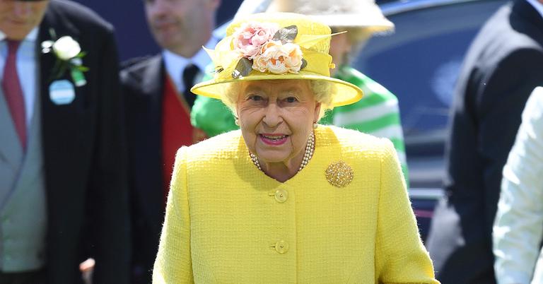 Queen Elizabeth's Preferred Nail Polish Shade - wide 9