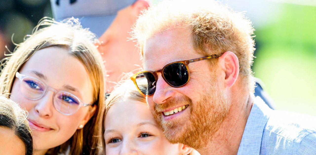 prince harry celebrated birthday drinking beers german bar