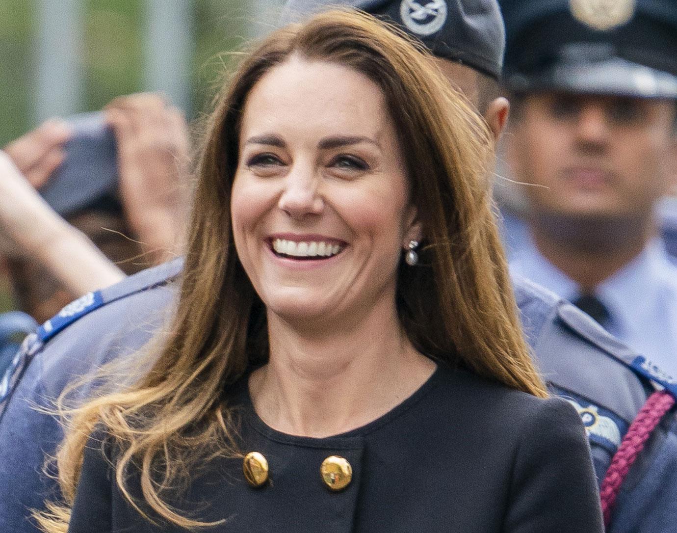 kate middleton honored queen elizabeth th birthday wearing pearl earrings