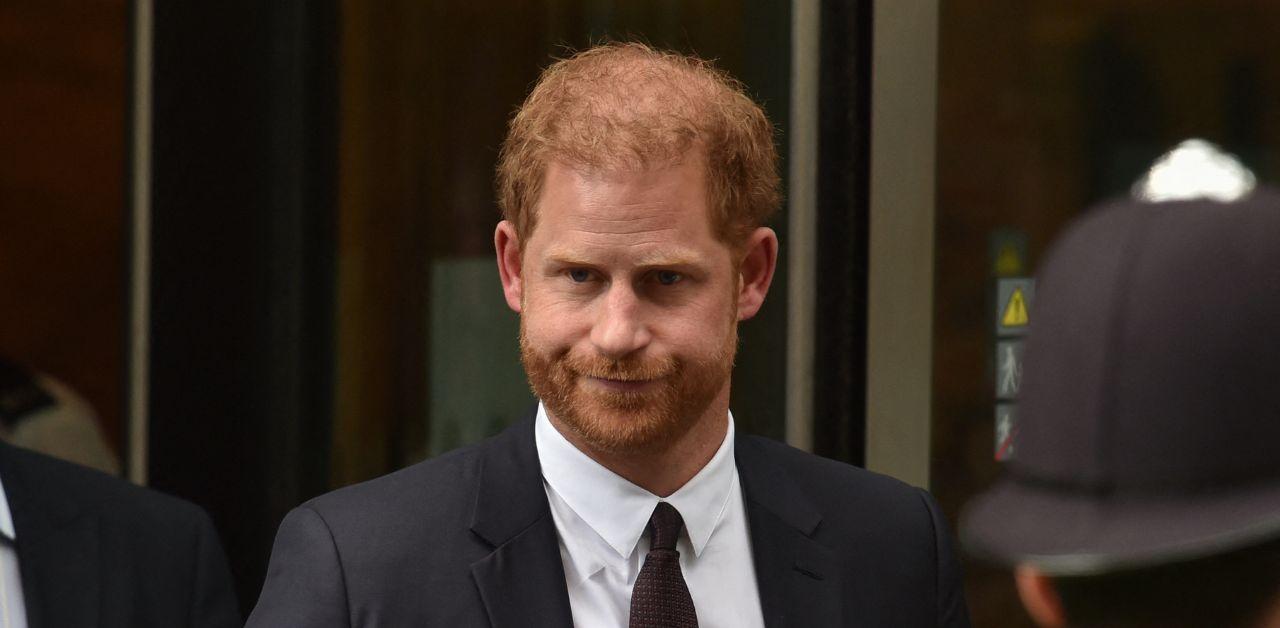 prince harry accuses paparazzi hiding friend home