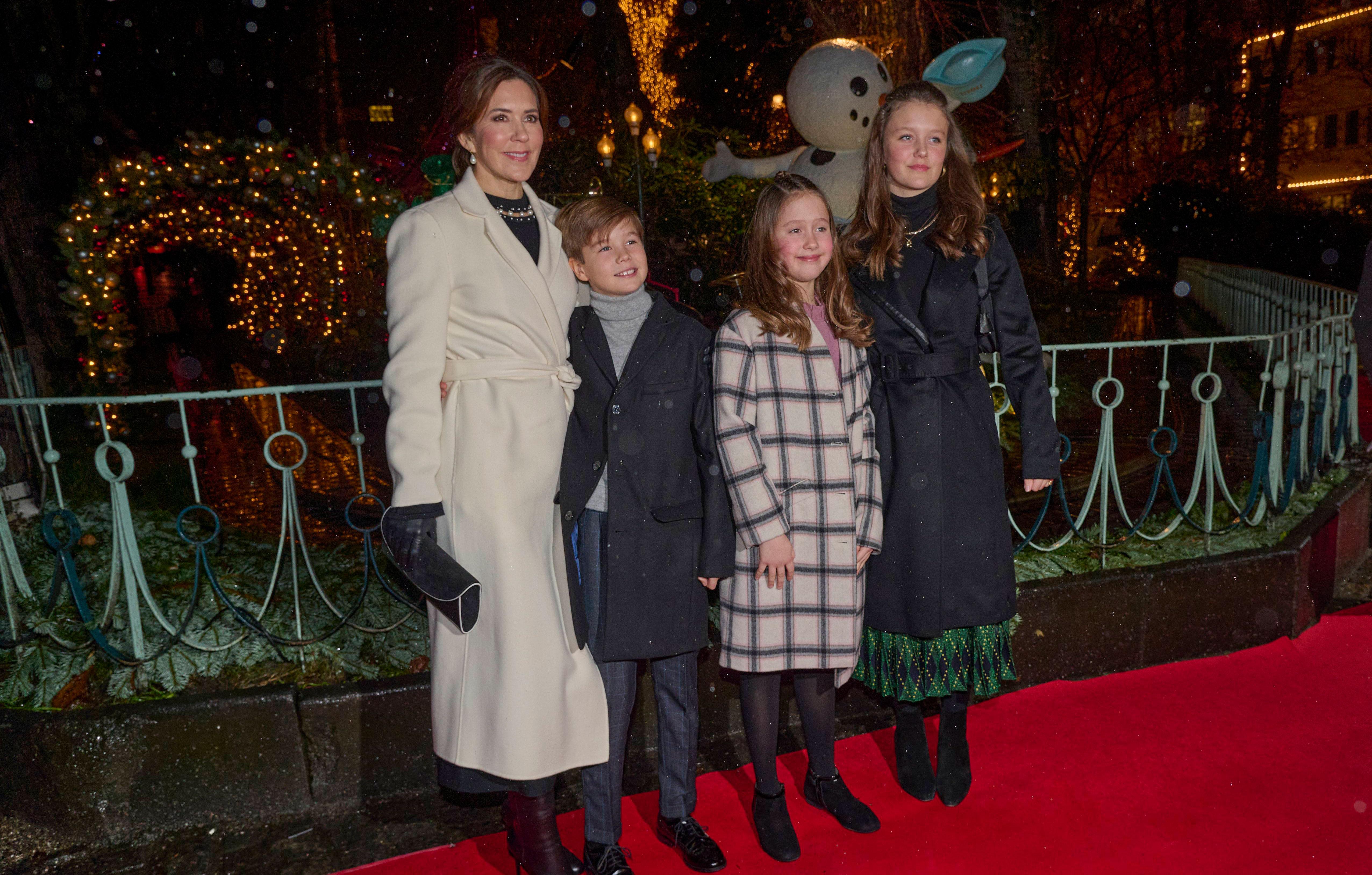 royal danish family at ballet premiere