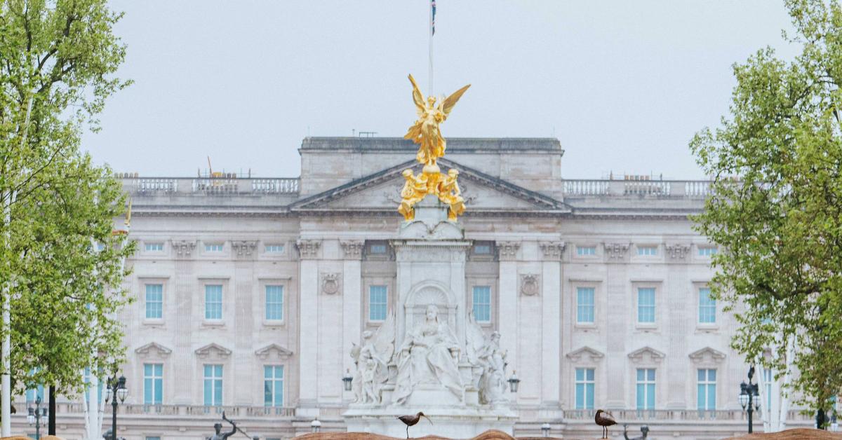 buckingham palace gardens