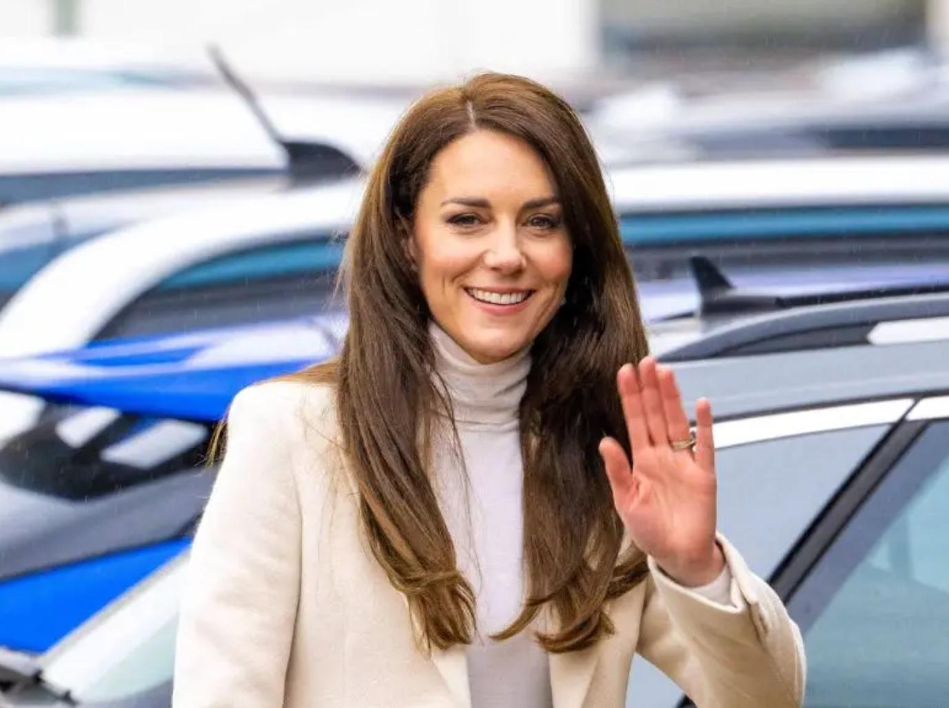 kate middleton photo editing fail royal family lies