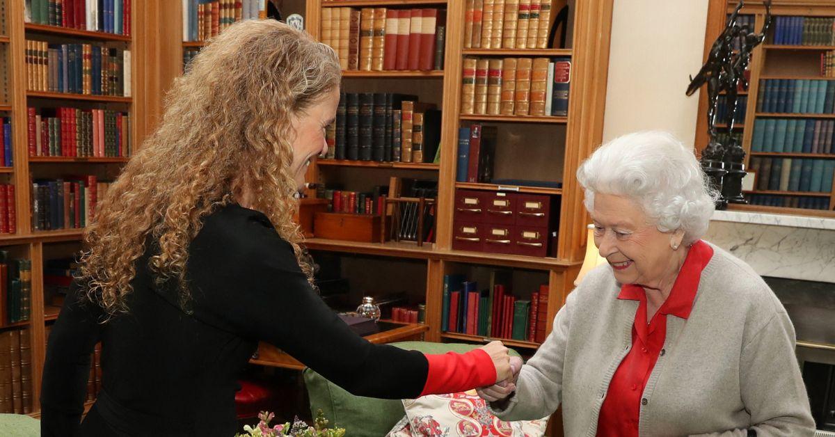 queen elizabeth at balmoral castle