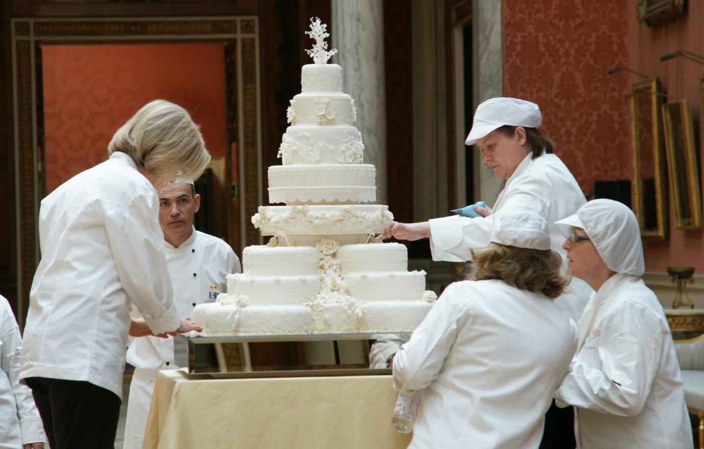 All the Details on Kate Middleton and Prince William's Wedding Cake