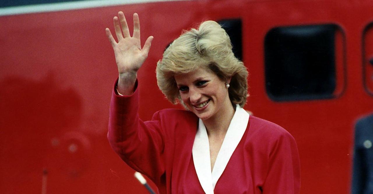 would princess diana be offended by kristen stewarts spencer movie expert weighs in