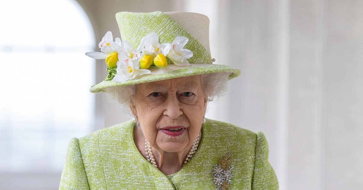 queen elizabeth mourning