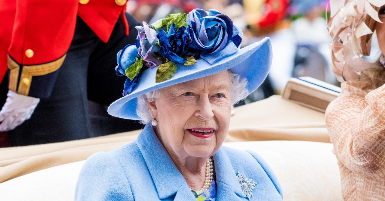 royal family rallying around queen elizabeth prince philip health woes