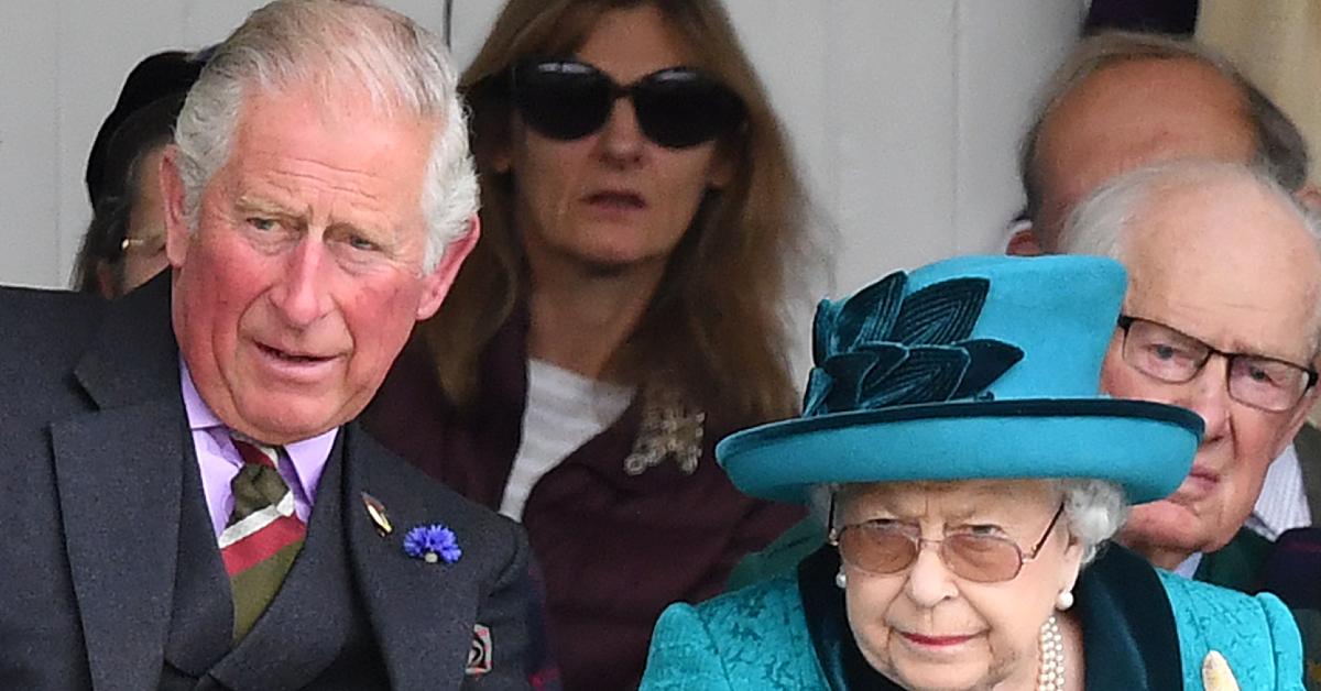 Prince Charles And Queen Elizabeth Plant Tree At Windsor Castle: Photo