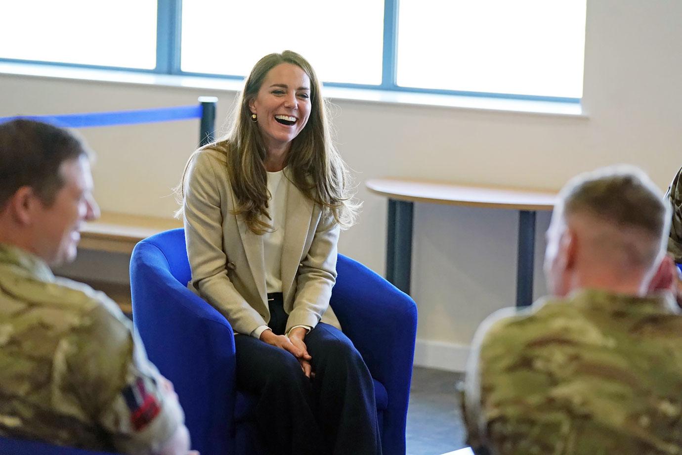 duchess kate raf brize norton